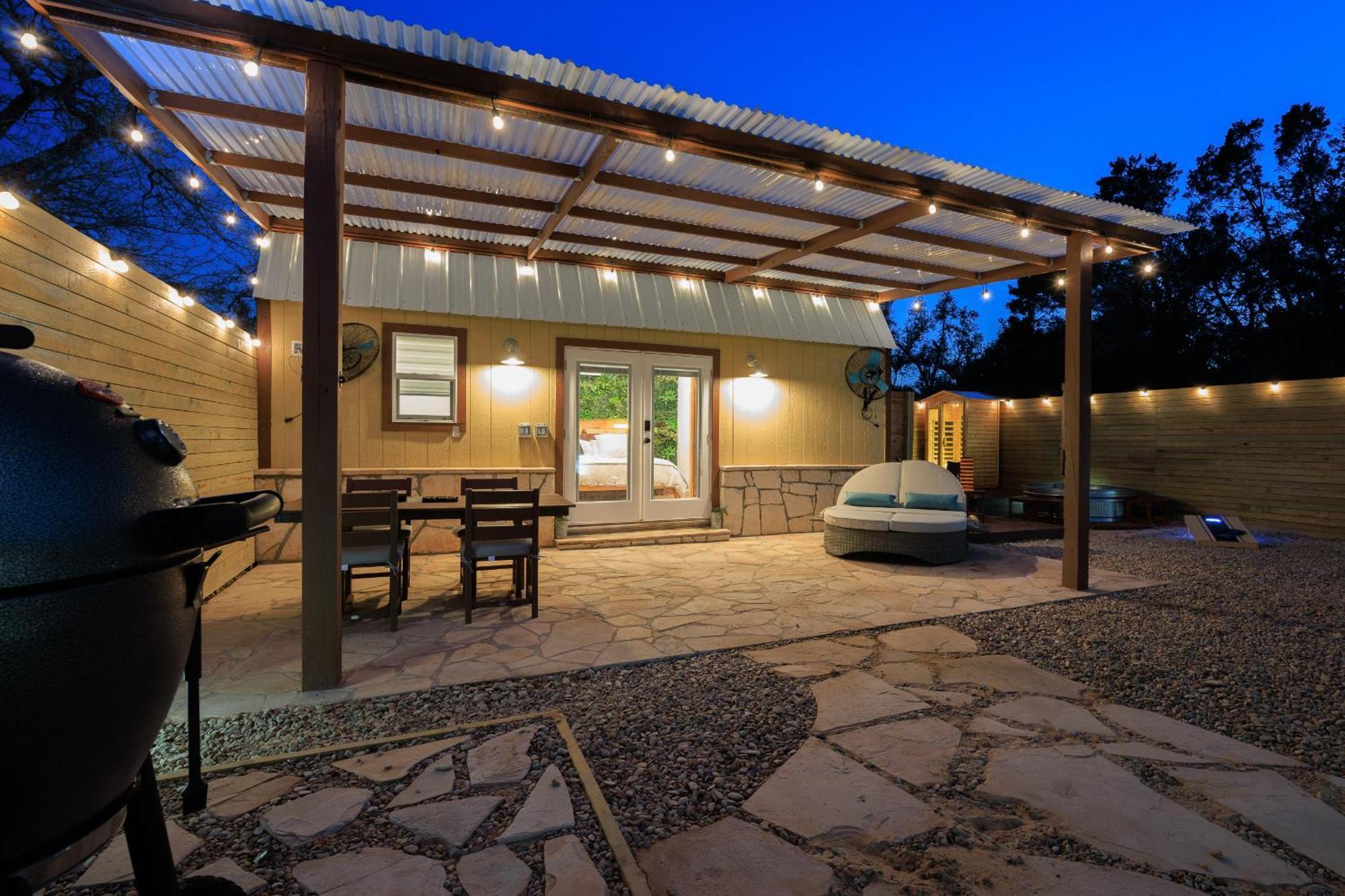 Romantic Luxury Retreat Hot Cold Pool & Sauna Wimberley Exterior photo